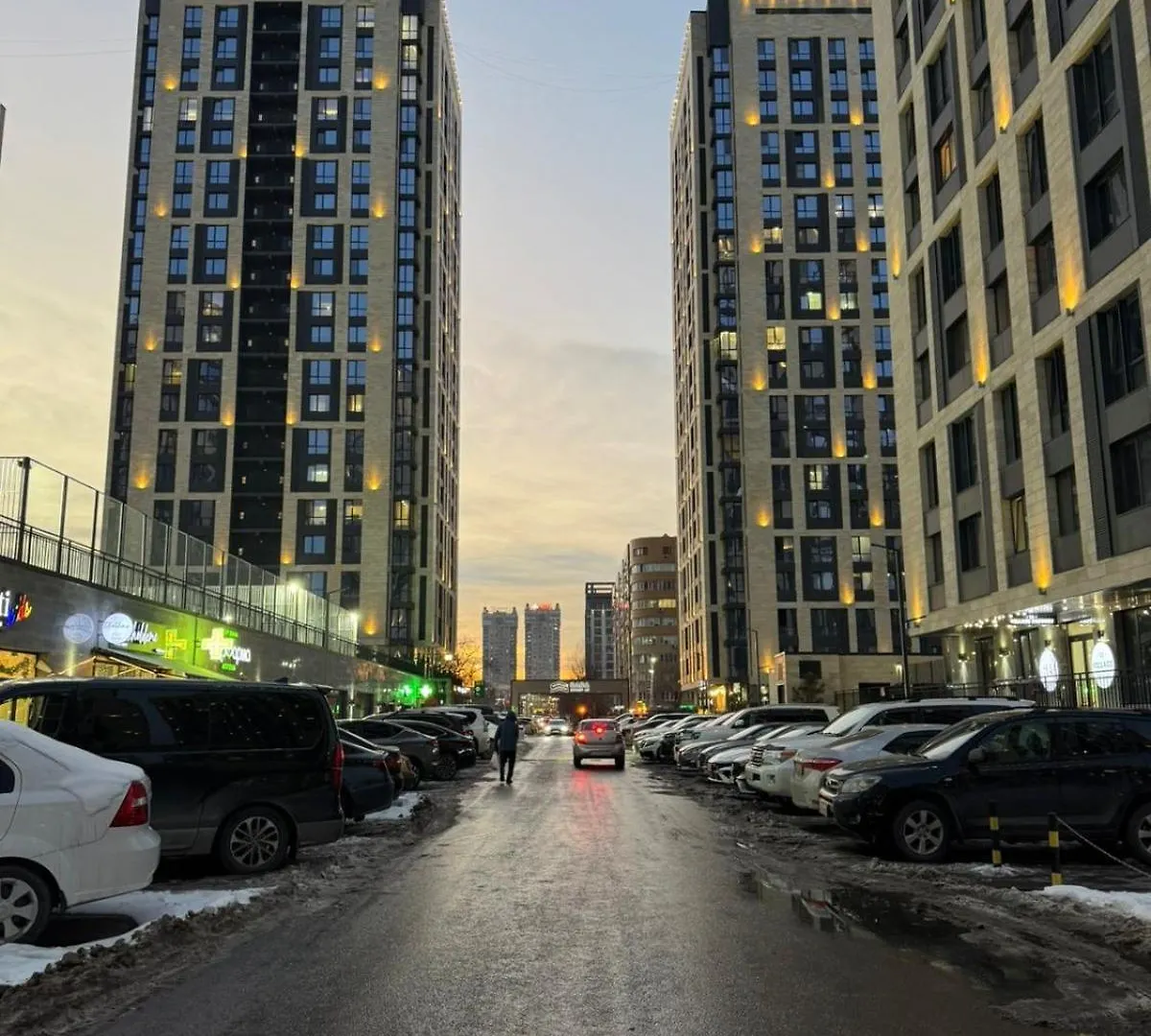 Двухкомнатная Студия С Роскошным Видом На Горы И На Город Almaty