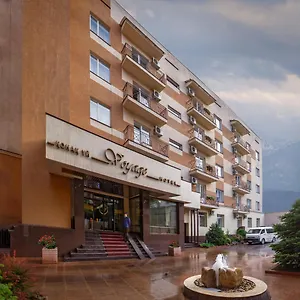 4* Otel Voyage